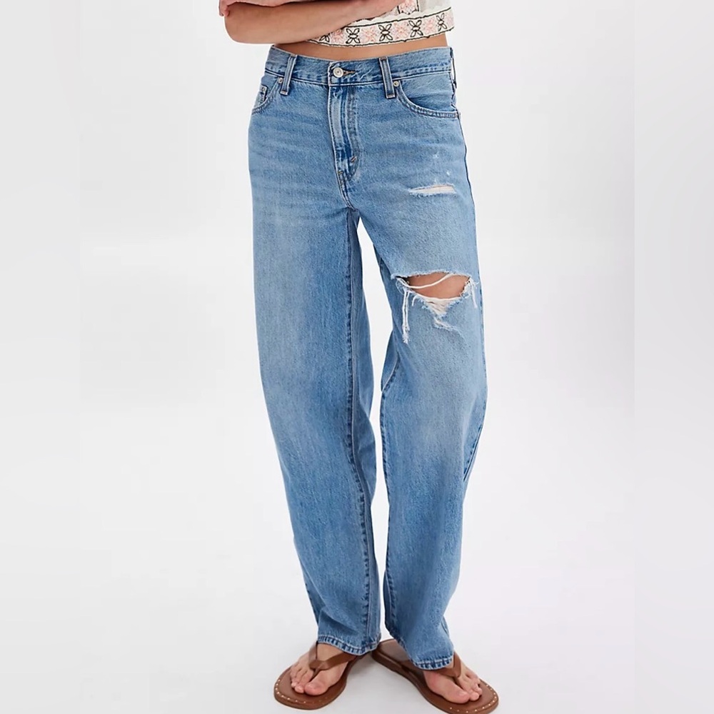 Levi’s Baggy Dad Distressed Light Wash Jeans